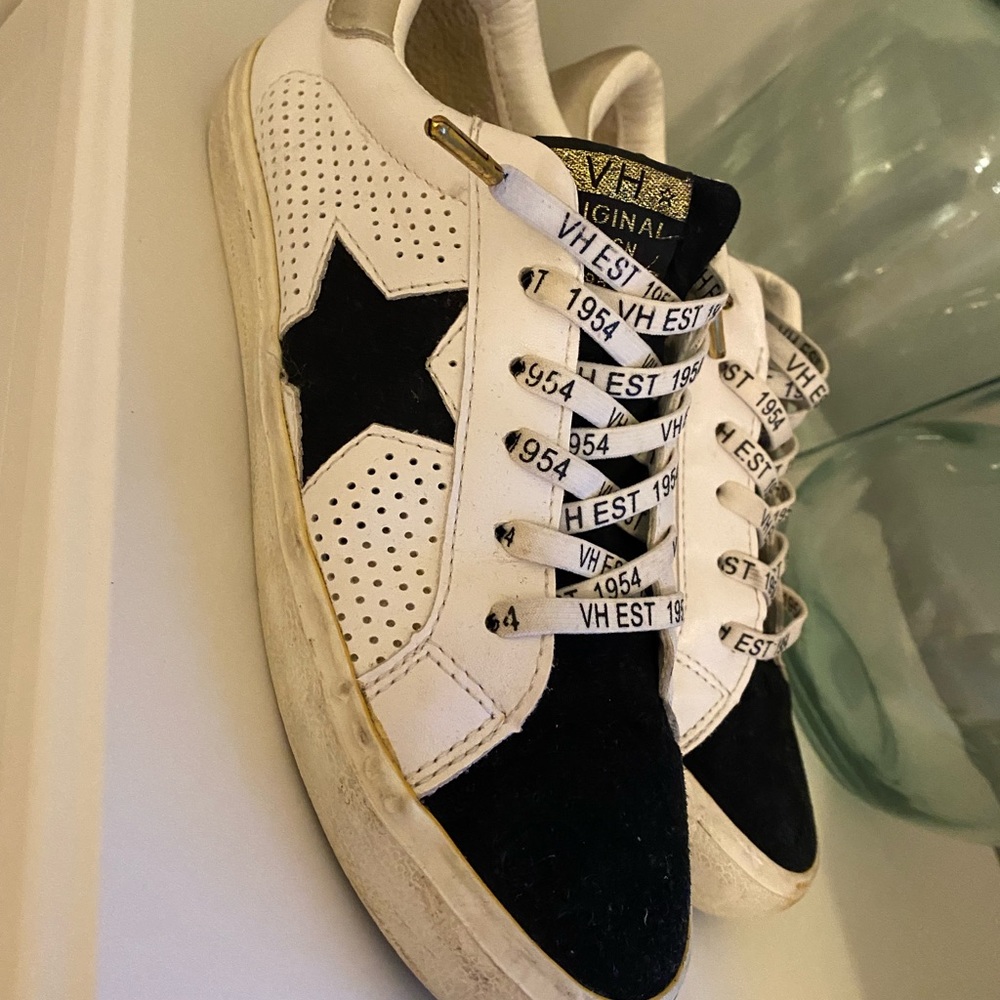 Vintage Havana low top sneakers